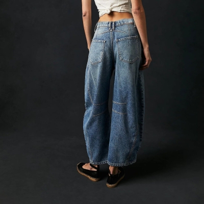 Casual Loose Mid-Waist Tapered Women's Jeans