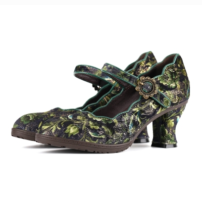 Retro Handmade Embroidered Pumps