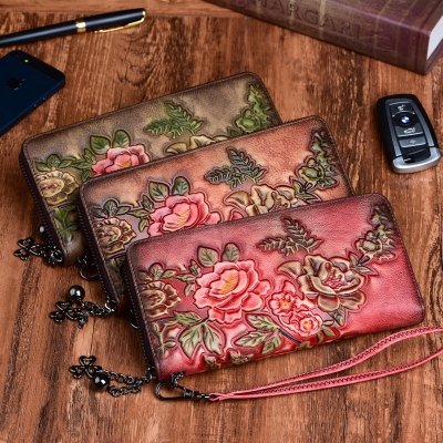 Vintage Women's Embossed Multifunctional Wallet