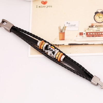 Handmade Weaving Three Laps Vogue Bracelet Hand Strap