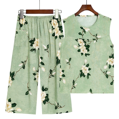 Summer Sleeveless Vest and Capri Pajama Set